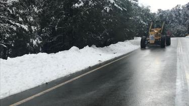 Hasta las 18, se puede transitar el camino de Siete Lagos