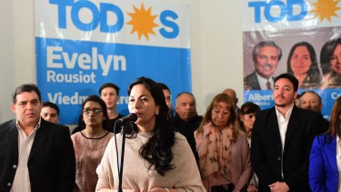 Evelyn Rousiot fue la única oradora en el acto. Fotos: Mauricio Martin
