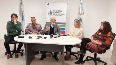 La defensa pública denunció ayer que los jueces intentan disciplinar a los funcionarios. 