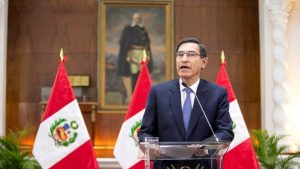 Piden destituir al presidente de Perú por incitar a mentir en investigación