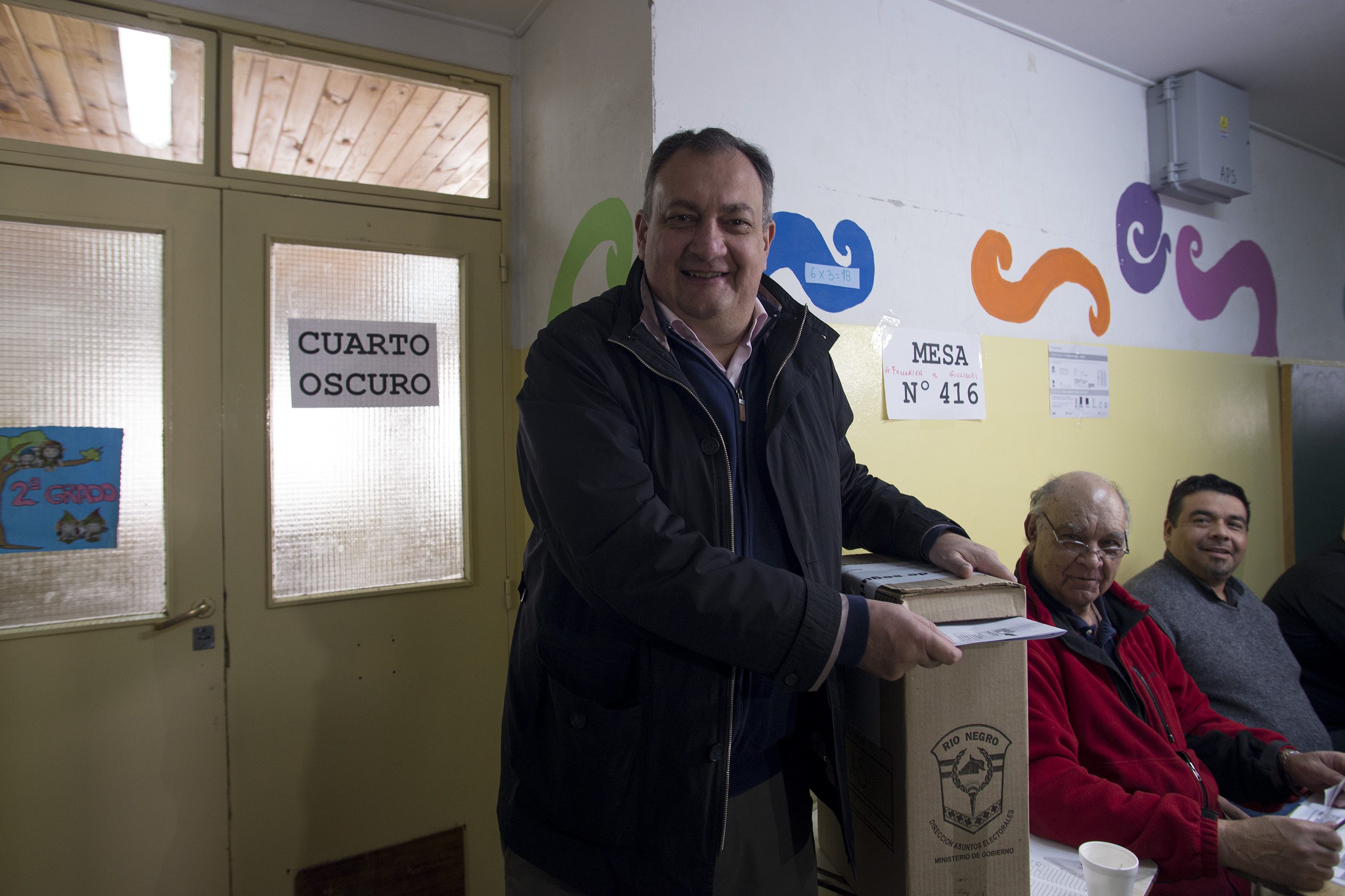 El intendente Gustavo Gennuso participó por cuarta vez de una elección en Bariloche.. Foto: Marcelo Martinez