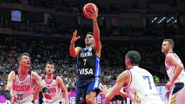 En el momento más complicado del partido, Facundo Campazzo se puso el equipo al hombro y le dio el triunfo a la Argentina.