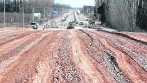 Vialidad dice que la Ruta 22 es “prioridad 1” y que en dos meses habilita obras