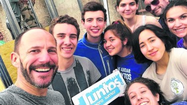 La fiesta solidaria más grande de la región se hace el sábado en Roca