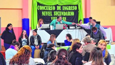 La asamblea de ayer en Viedma. La cronograma seguirá el lunes con San Antonio y finalizará el jueves en Ingeniero Jacobacci. (Foto: Marcelo Ochoa)