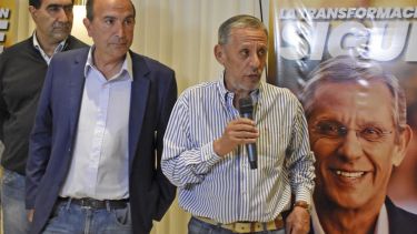 Quiroga le pidió a Bermúdez que acepte ser concejal de la ciudad. Foto: Juan Thomes