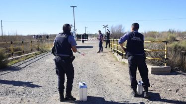 Roca: cómo fue el accidente con el tren en que murieron una abuela y su nieto