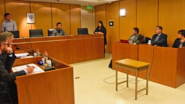 - El juez de Garantías de Choele Choel, Roberto Gaviña, formuló cargos contra los policías acusados. - (Foto: Gonzalo Maldonado)