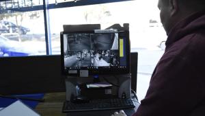 Comerciantes gastan hasta 90 mil pesos en seguridad y no pueden frenar los robos