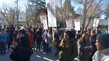 Familiares de  Facundo Guiñez marcharon en Zapala para pedir justicia. 