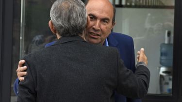 El candidato junto al intendente Horacio Quiroga.