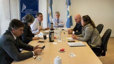 El Consejo de la Magistratura se reunió con el juez Fernando Zvilling para hablar sobre el contenido de los exámenes a concursantes.