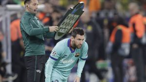 Champions League: Messi volvió a jugar pero la figura del Barcelona en Dortmund fue su arquero