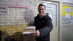 Natapof votó y habló de una polarización en Bariloche