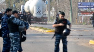 Interna en la UOCRA: nuevos incidentes en una YPF de La Plata