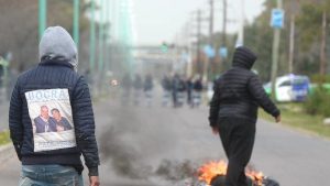 Sigue la tensión: segundo tiroteo consecutivo entre la UOCRA y la Policía en La Plata