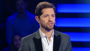 A 2 años de accidentarse en Bariloche, Giallombardo le pidió casamiento a su novia en TV