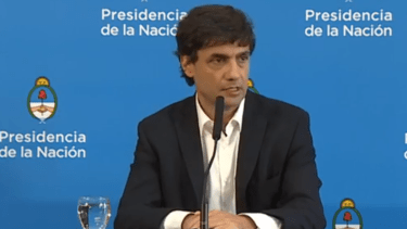 Lacunza viajará a Washington para hablar con el FMI, el BID y el Banco Mundial