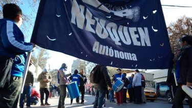 Trabajadores tercerizados iniciaron un paro en Salud