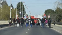 Imagen de Atención: levantaron el corte total de los puentes que unen Neuquén y Cipolletti