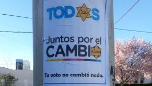 Pegaron carteles con referencias nazis por las elecciones en Neuquén