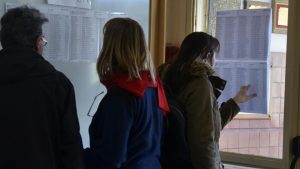 Elecciones a intendente en Neuquén: con críticas y emoción, ya votaron todos los candidatos
