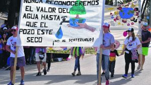 La Adela cumplió años y reiteró su rechazo a la represa de Mendoza