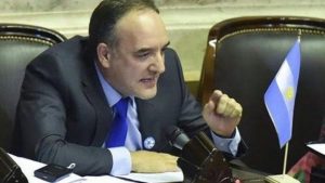 Doñate pide un ley para no pagar deuda con recursos naturales