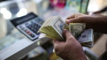 Imagen de Dólar paralelo en la región perfora el techo de los 70 pesos