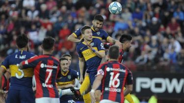 Boca venció 2-0 a San Lorenzo en el Nuevo Gasómetro y recuperó la cima de la Superliga