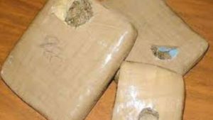 Secuestran más de 60 kilos de marihuana en medio de una persecución