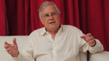 La libreta de Manolo Mora y Araujo sigue vigente