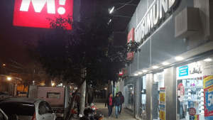 Incertidumbre por la continuidad de Musimundo en Roca