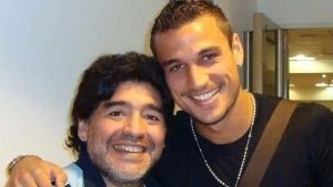 Maradona, el rumor de Osvaldo y el foco puesto en Racing