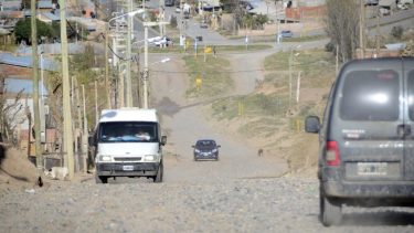 La calle que será impregnada con asfalto.  Foto: Prensa Municipal