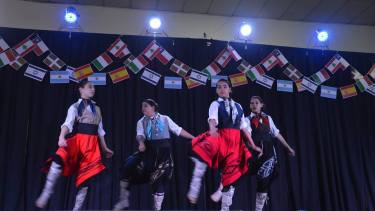 El 22 de setiembre de 2018, la Fiesta de las Colectividades volvió a Roca tras varios años de ausencia.