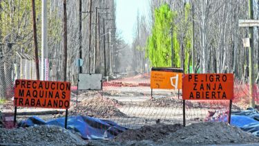 En Futaleufú está cortado el tránsito vehicular. 