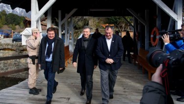 El presidente Macri llamó desde Buenos Aires al intendente Gennuso, que aun festeja el triunfo electoral de Juntos. (Archivo)