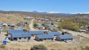 Vecinos de Mariano Moreno reclaman por el servicio de agua potable