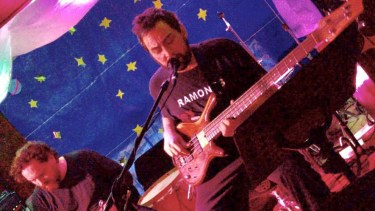 Gustavo Giannini y Pedro Folatelli son "Sal demonio" y recorren el Valle. Foto: Gentileza