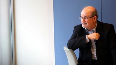 Candidato. El autor de “Los versos satánicos” acaba de ser nominado al premio Booker por la novela que acaba de editar.