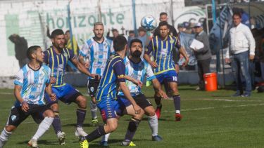 Sol tuvo un primer tiempo para el olvido y un segundo tiempo soñado. Foto: Pablo Leguizamón.