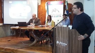 Fabricio Pérez, habló por la empresa Mi Bus y expuso los costos para pedir un aumento de boleto. 