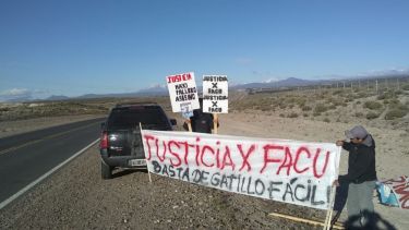 La familia de la víctima hizo varias manifestaciones en la ruta para pedir justicia por el joven. (Archivo)