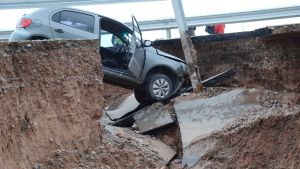 El socavón de la Autovía Norte llegó a la campaña nacional