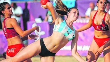 Bonomi, la campeona olímpica, es una de las pivots del equipo.