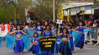 - Así fue el desfile aniversario de Cervantes. - (Foto: Andrés Maripe)