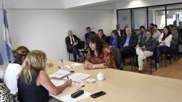 Cristina Hendrickse, la primera abogada trans que rinde un concurso en el Consejo de la Magistratura en Neuquén. Foto: Florencia Salto.