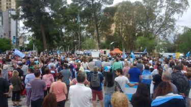 Los partidarios de Mauricio Macri se reunieron en el monumento a San Martín.