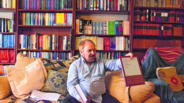 El doctor en linguística Pascual Masullo es docente de la carrera de Letras de la Universidad de Río Negro.